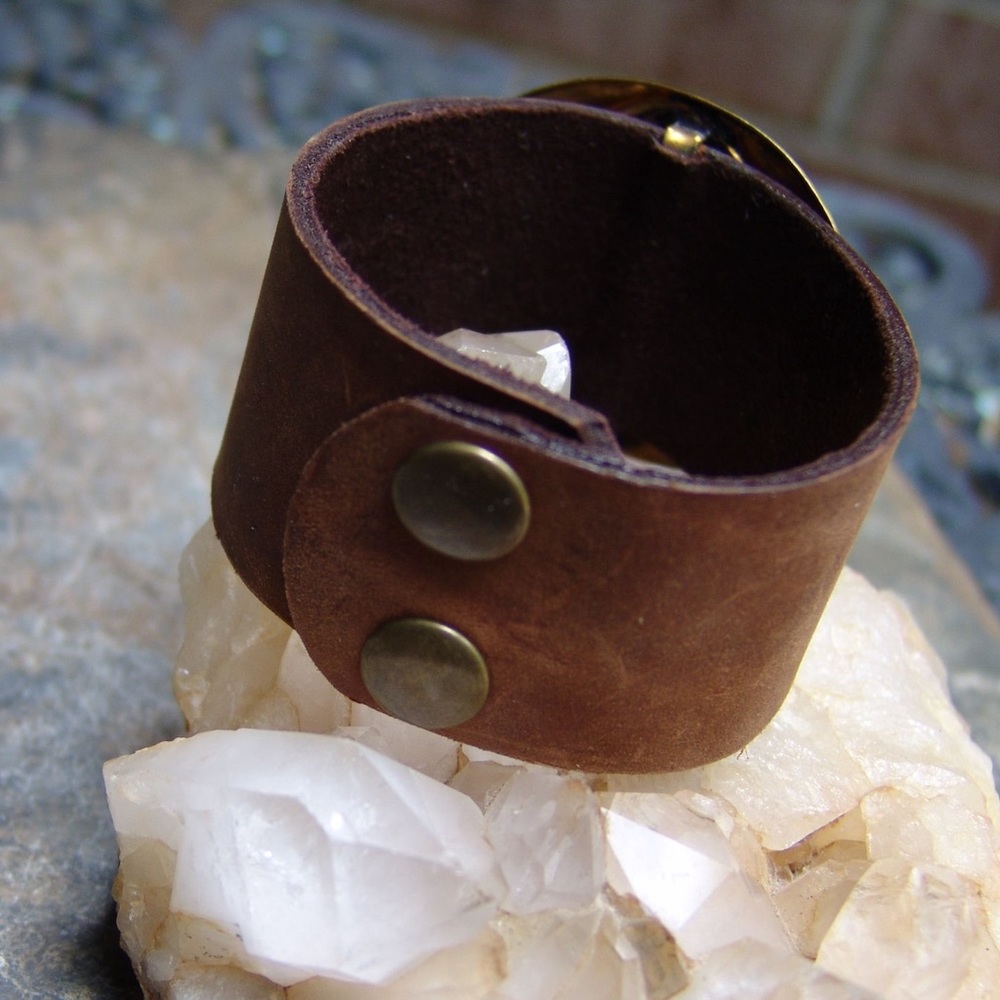 Leather Cuff - Picture 6 of 7